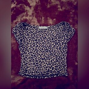 Leopard top